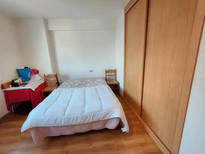Habitación de Piso en venta en Vigo  con Trastero
