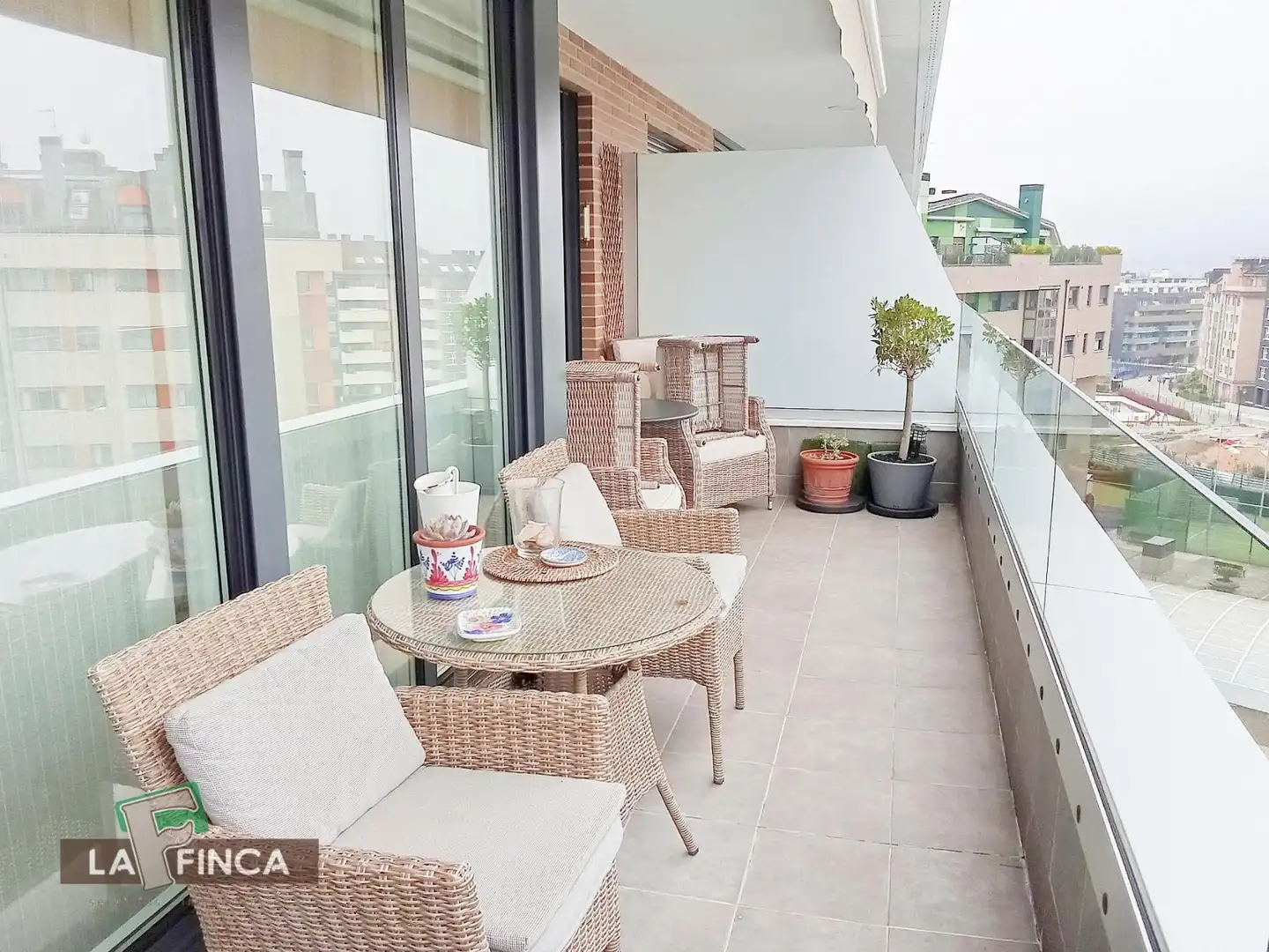 Terrasse von Wohnung zum Verkauf in Oviedo  mit Heizung, Terrasse und Abstellraum