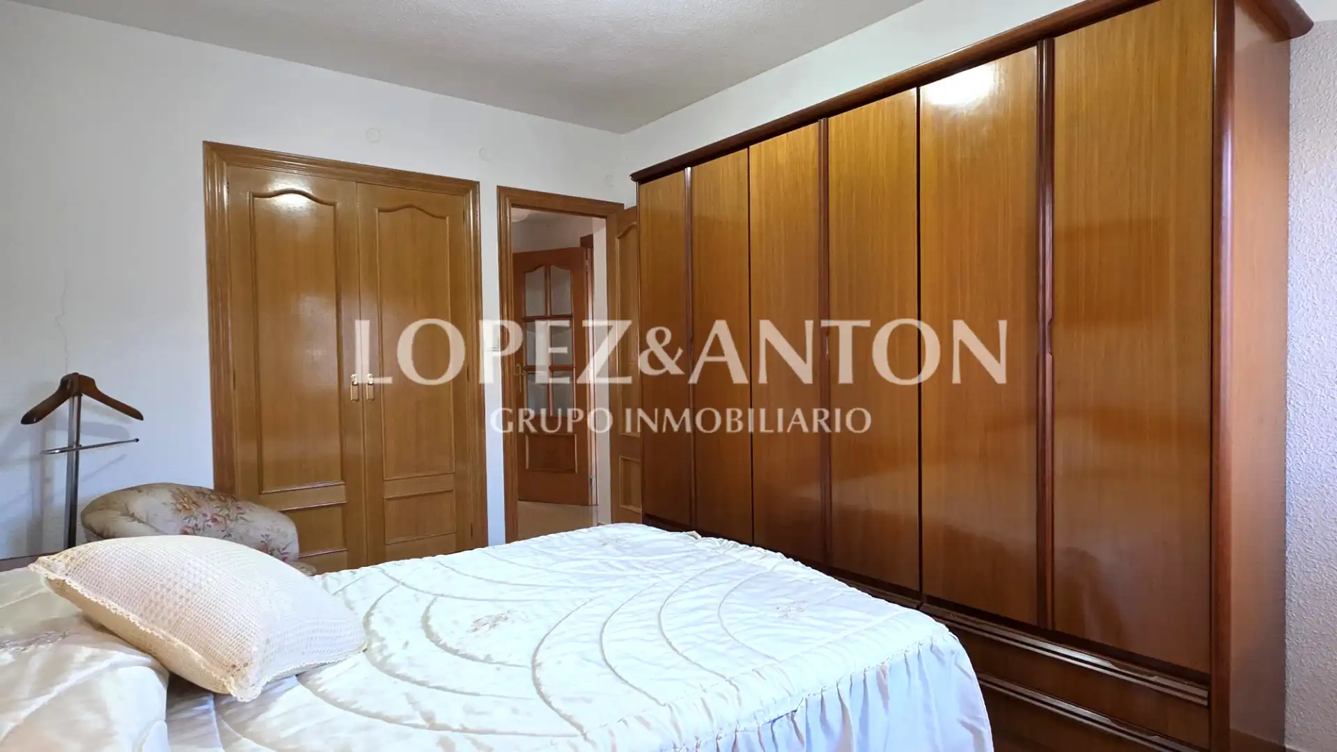 Habitación de Piso en venta en L'Eliana con Aire acondicionado, Amueblado y Horno