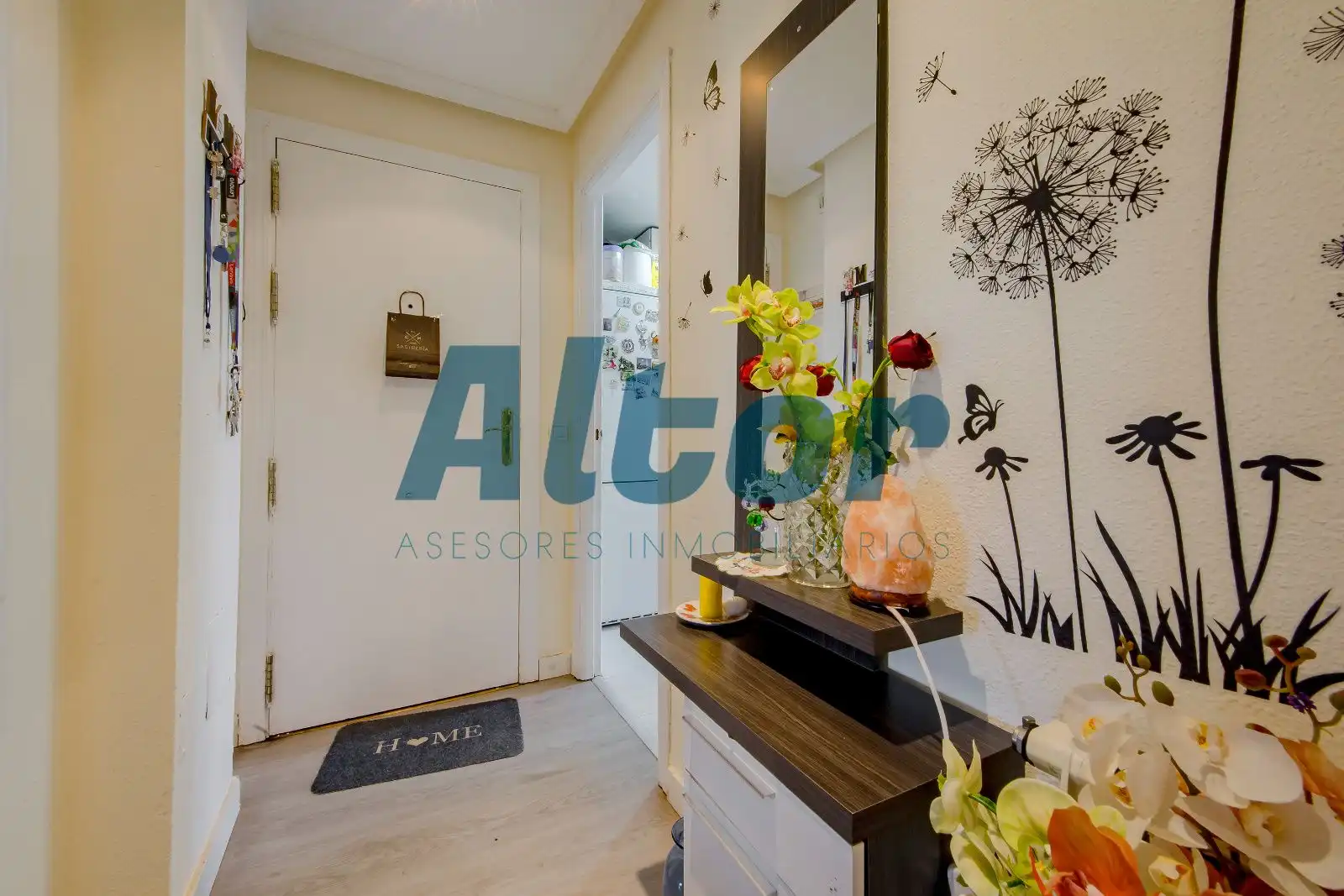 Flat for sale in Madrid  with Air Conditioner, Heating and Storage room
