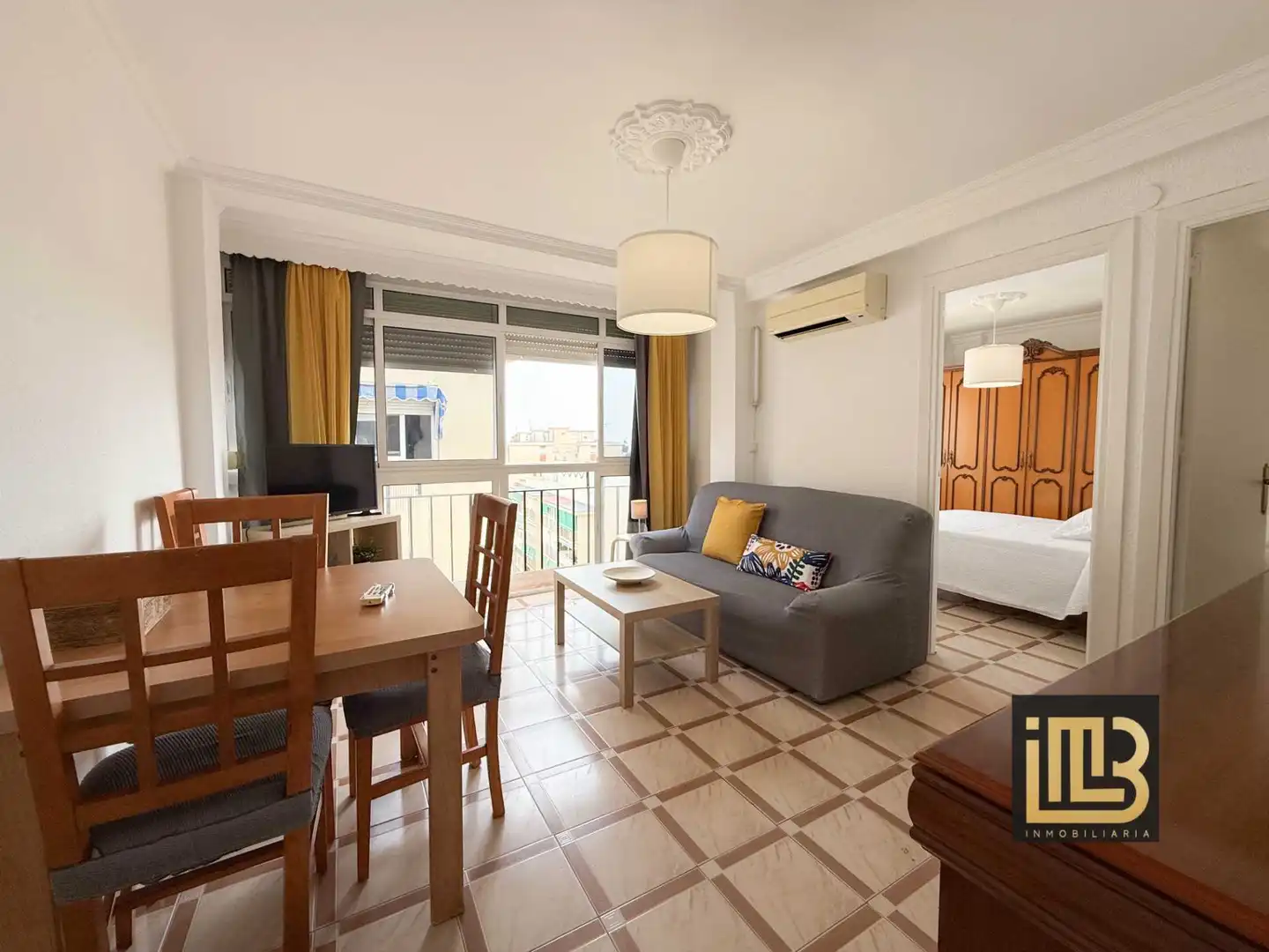 Living room of Flat for share in Málaga  with Air Conditioner, Heating and Furnished