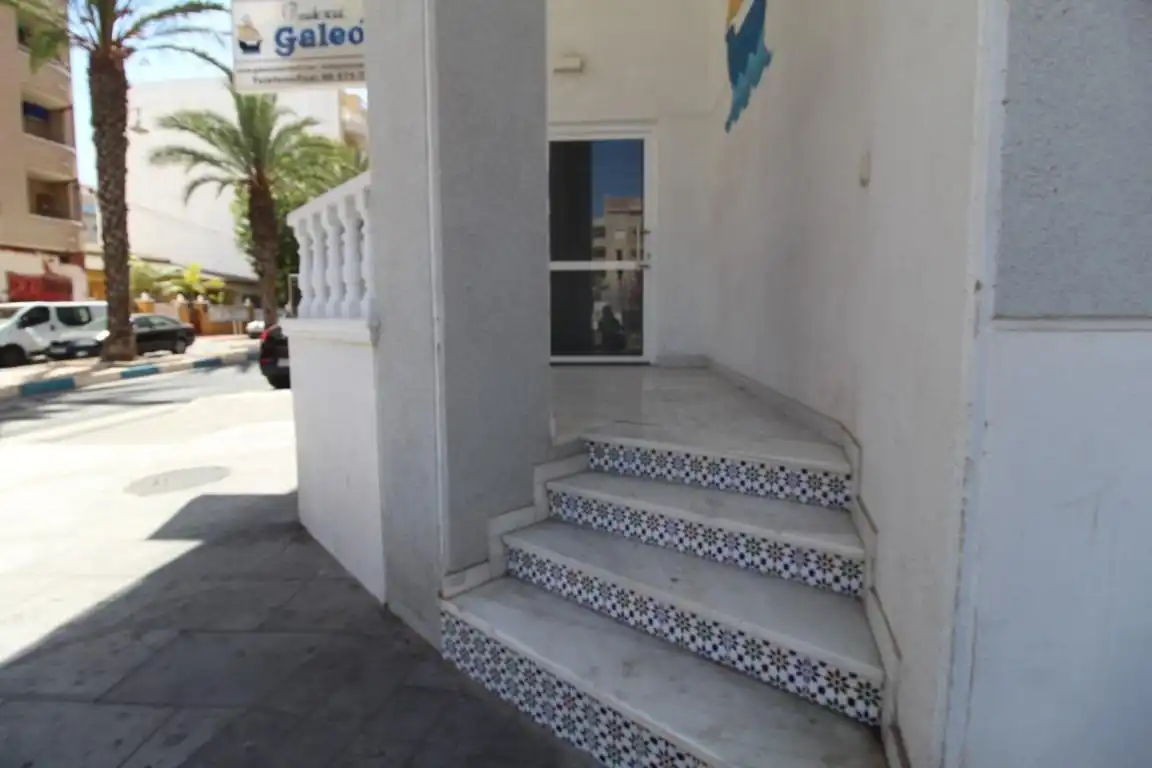Planta baja en venta en Torrevieja con Terraza