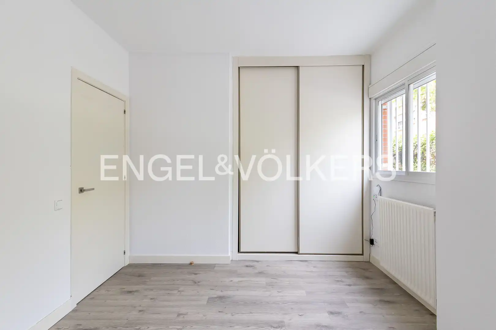 Bedroom of Flat for sale in Alcobendas  with Heating, Storage room and Swimming Pool