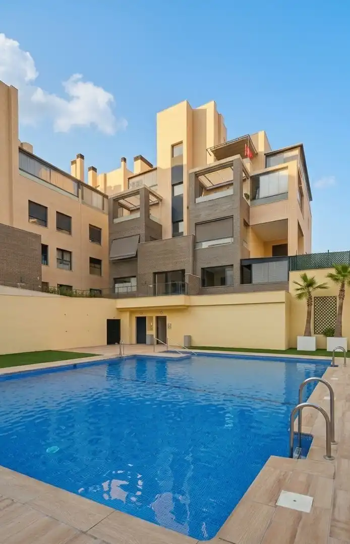 Apartament amb piscina en venda a El Pinillo, imagen 15