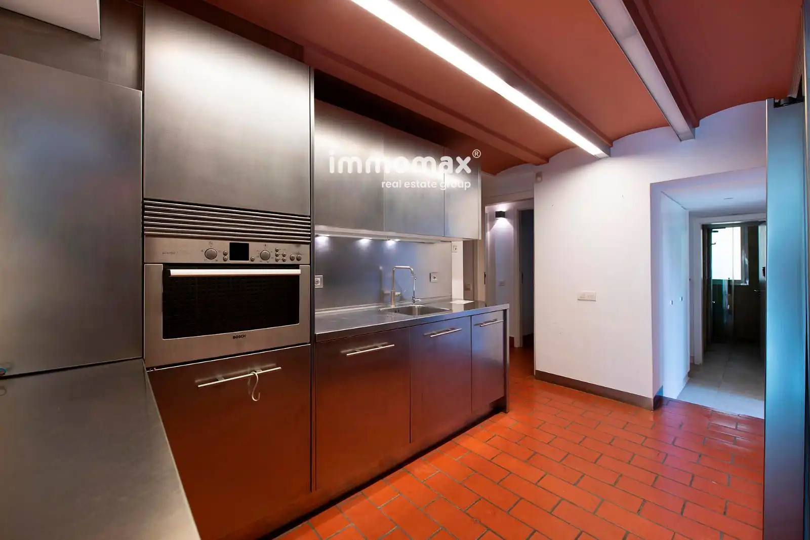 Cocina de Casa o chalet en venta en Barcelona con Aire acondicionado, Calefacción y Terraza