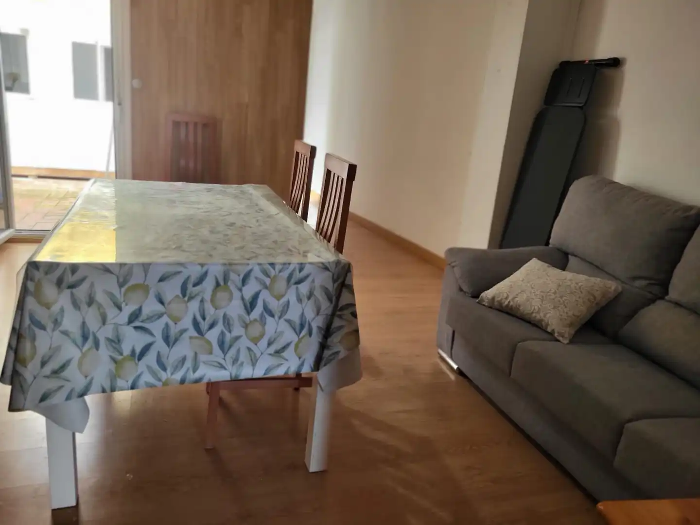 Menjador de Casa o xalet en venda en Calella amb Aire condicionat, Calefacció i Terrassa