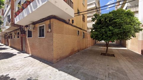 Foto 2 de Piso en venta en Plaza Luis Cernuda, 16, Cruz Roja, Sevilla Capital
