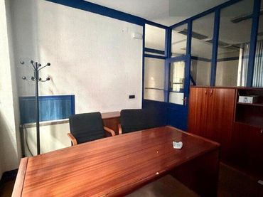 Local comercial de lloguer a Centro