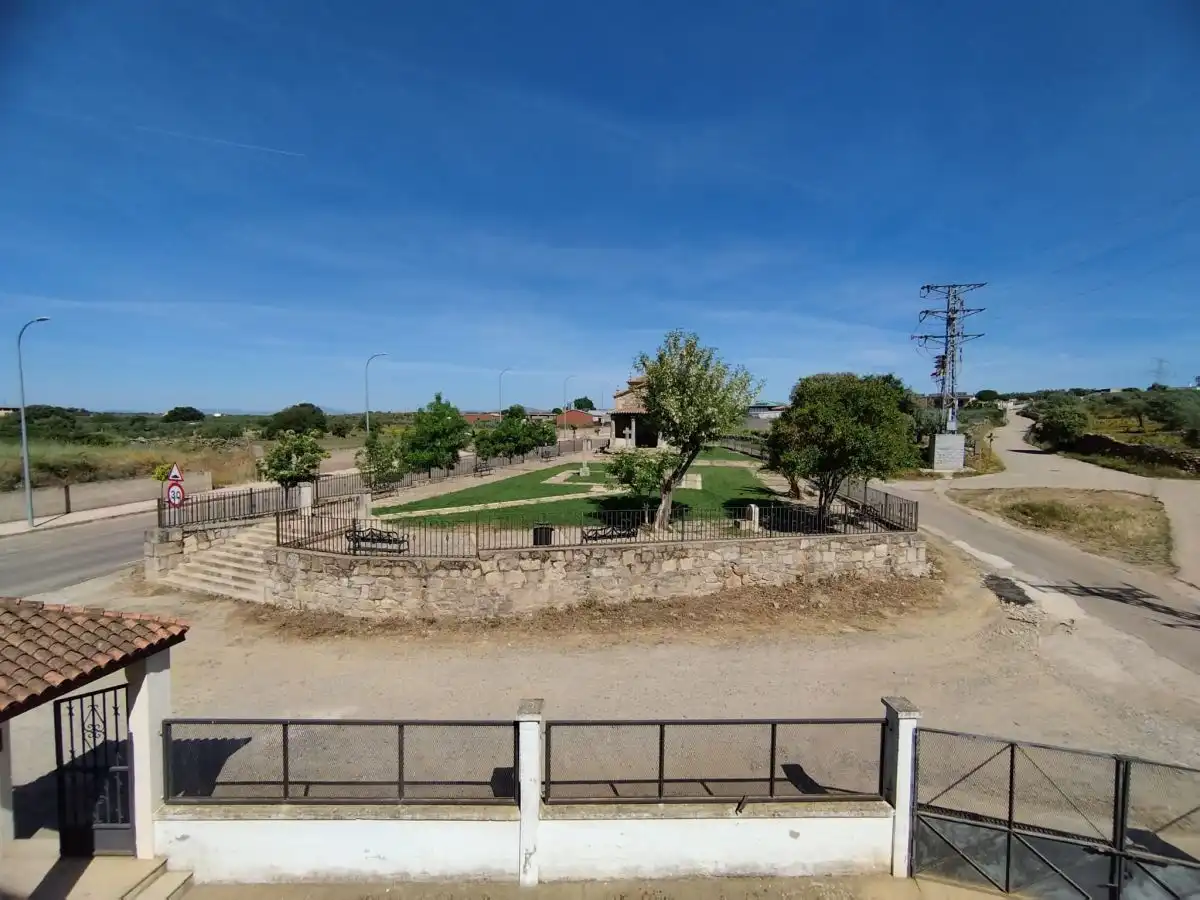 Casa o xalet en venda en Montehermoso amb Terrassa i Traster