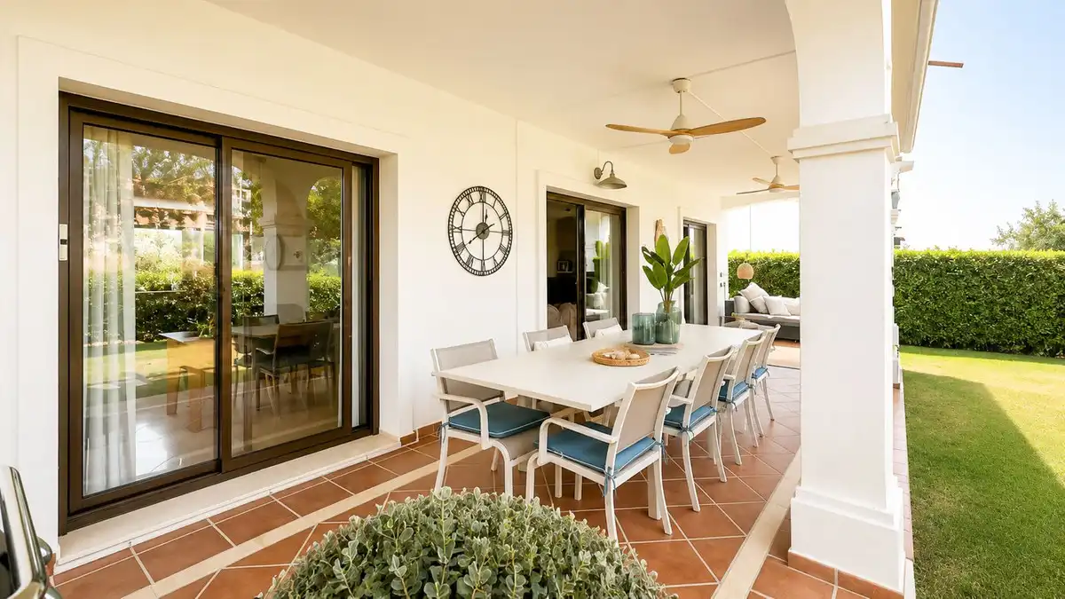 Terraza de Casa o chalet en venta en Estepona con Aire acondicionado, Jardín privado y Terraza