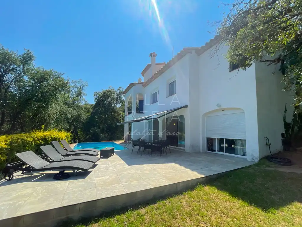 Exterior view of Houses for sale in Santa Cristina d'Aro  with Air Conditioner and Terrace