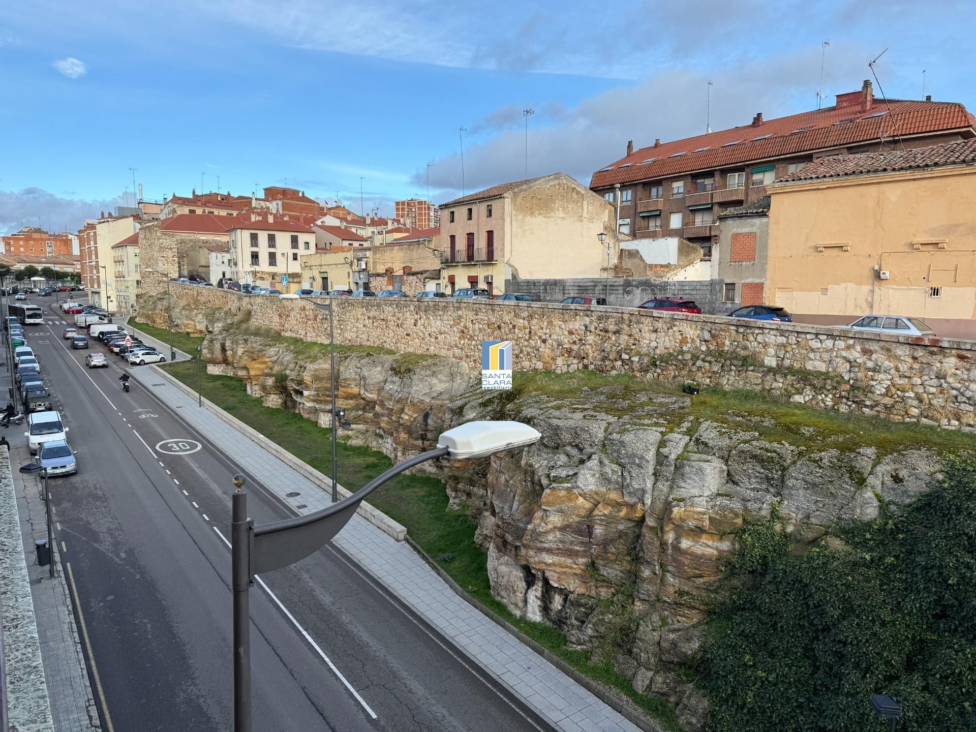 Pis en venda a San Lázaro