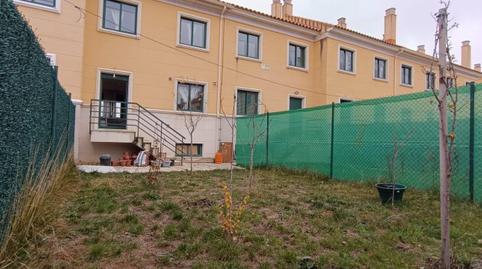 Foto 5 de Casa adosada en venta en Urbanización Siglo XXI - Carretera de Villalpando, Zamora