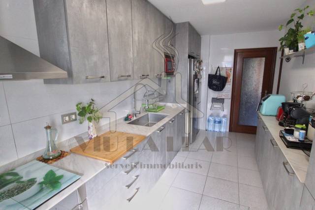 Piso en Venta en El Palau - Escorxador