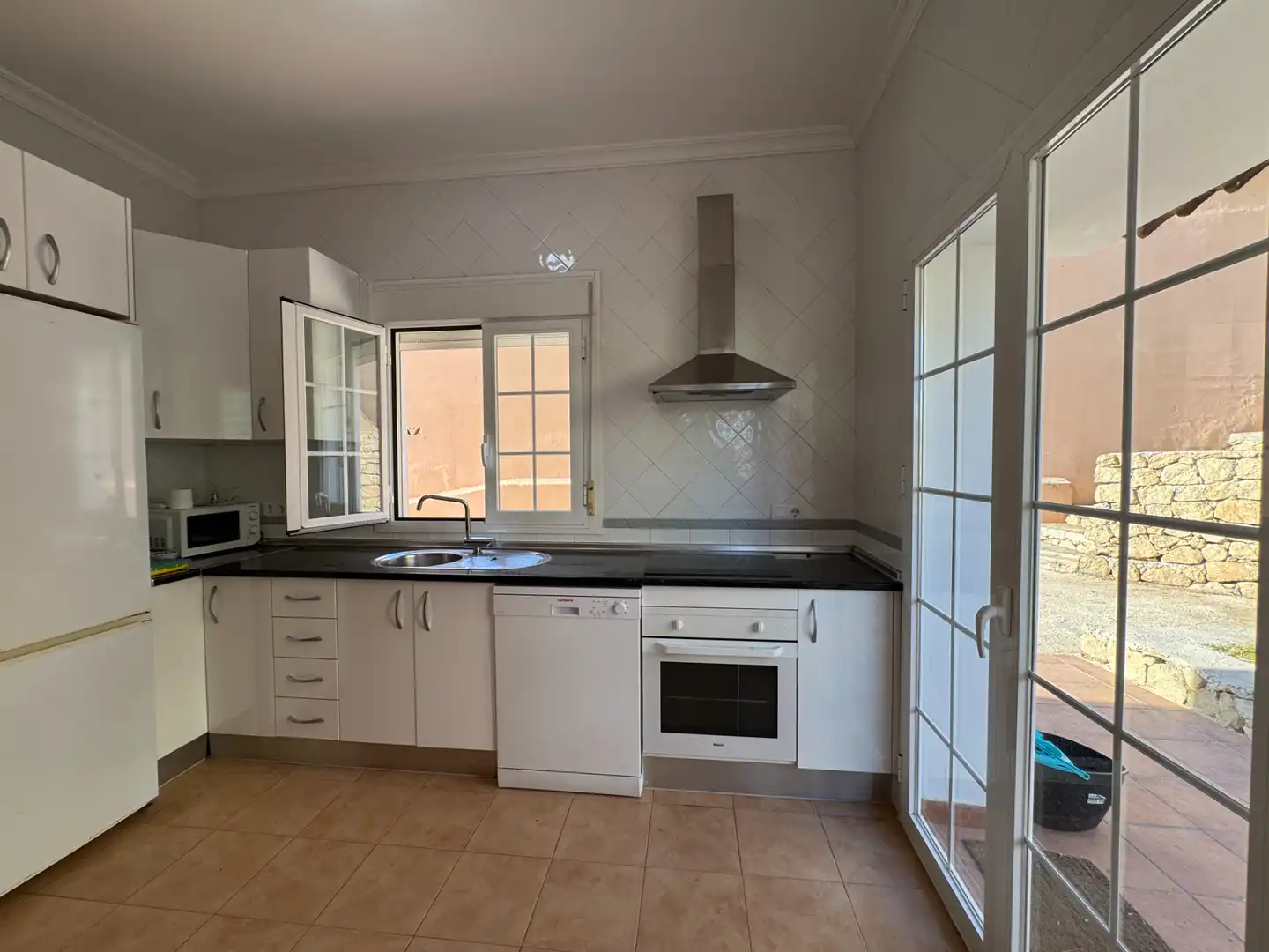 Cocina de Casa o chalet en venta en Rincón de la Victoria con Aire acondicionado, Jardín privado y Terraza