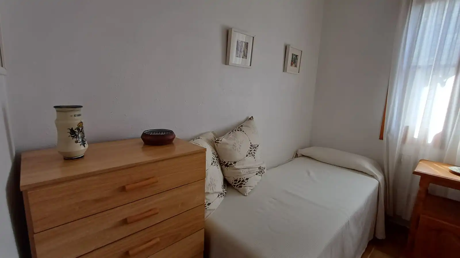 Dormitori de Casa adosada en venda en Roda de Berà amb Jardí privat i Alarma