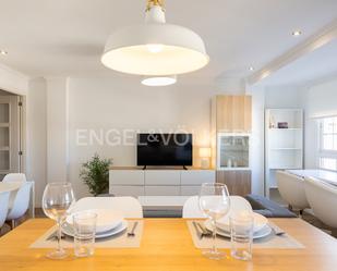 Sala d'estar de Apartament de lloguer en  Valencia Capital amb Aire condicionat, Calefacció i Moblat