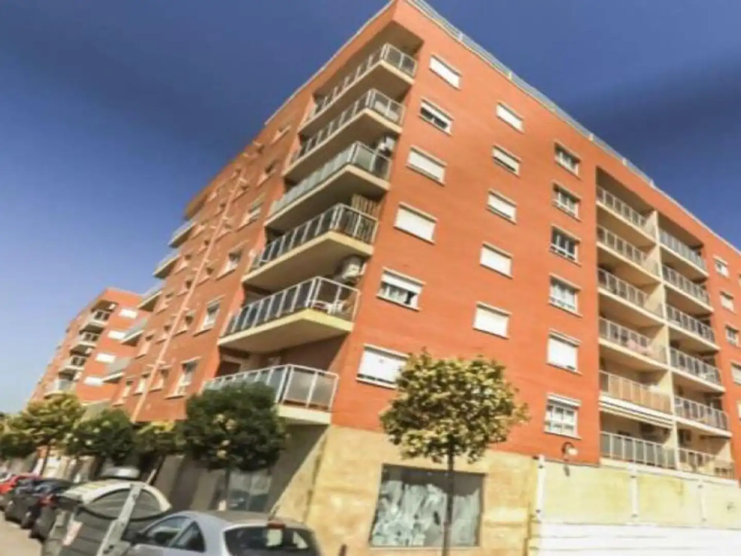 Vista exterior de Piso en venta en Paterna