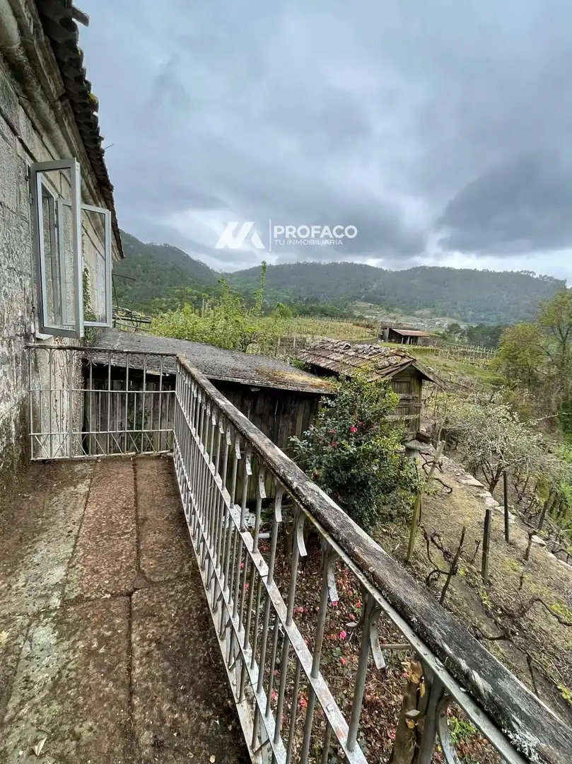 Casa o chalet en venta en A Arnoia con Terraza, Trastero y Amueblado