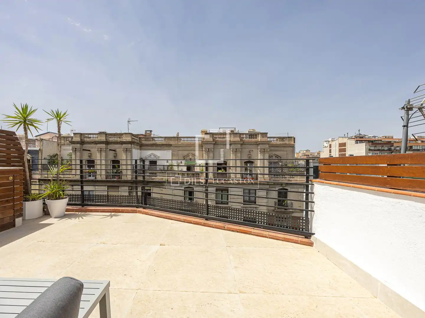 Terrasse von Wohnung zur Miete in Barcelona mit Klimaanlage, Parkett und Terrasse
