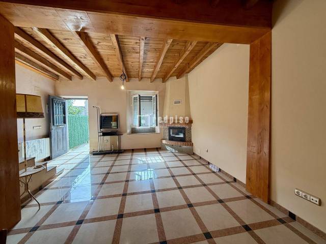 Casa-chalet en Venta en Santiuste de Pedraza