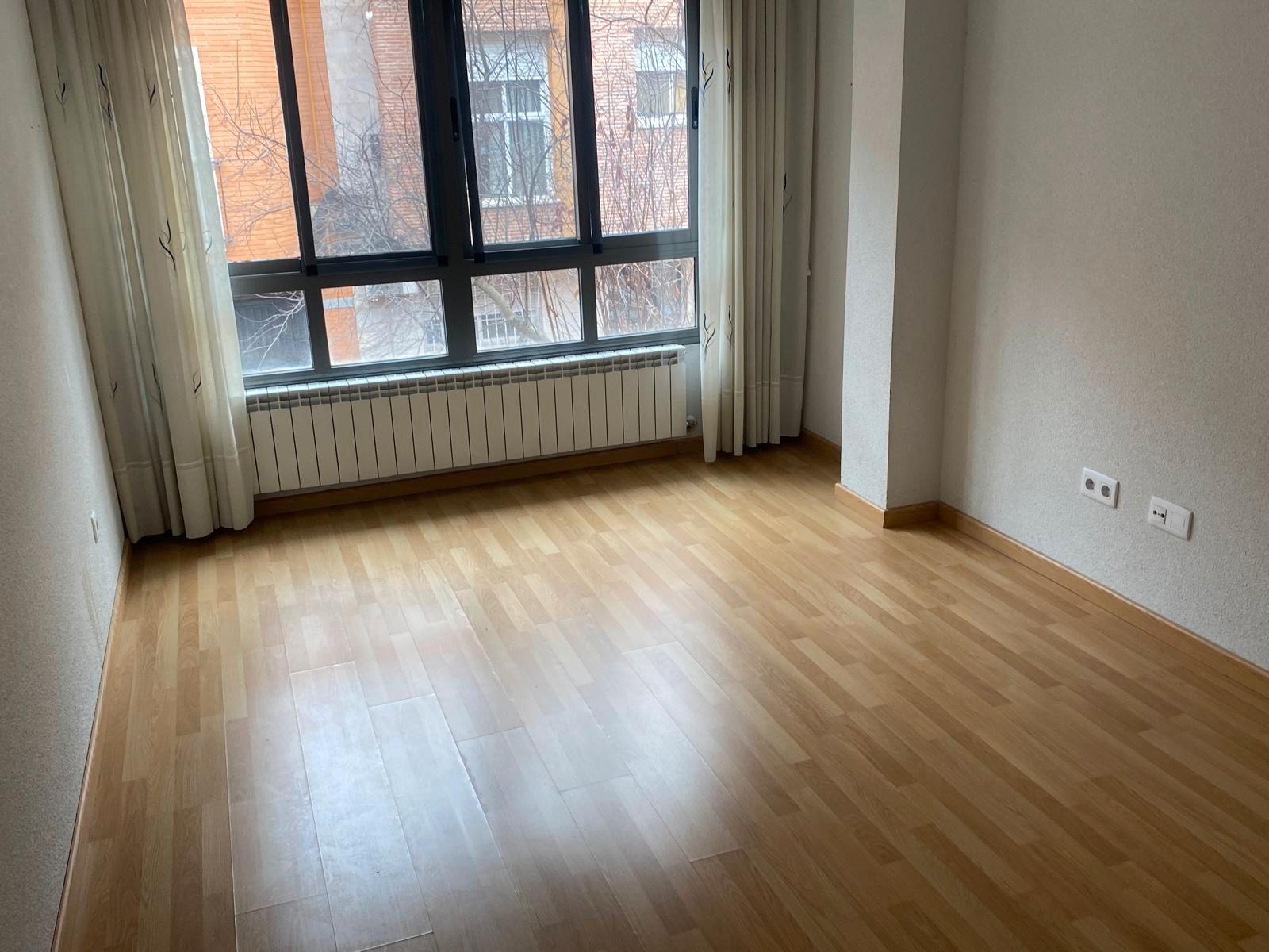 Dormitori de Pis en venda en Ciudad Real Capital amb Aire condicionat i Calefacció