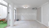 Apartament en venda en L'Hospitalet de Llobregat amb Aire condicionat, Calefacció i Jardí privat