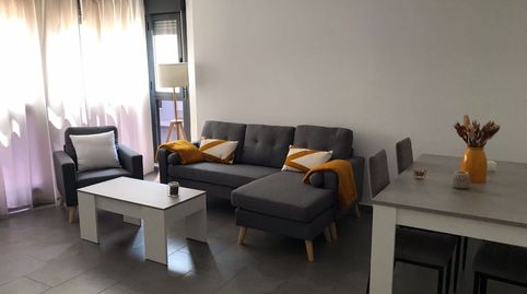 Foto 2 de Piso de alquiler en Cortes Valencianas, El Pilar, Vila-real