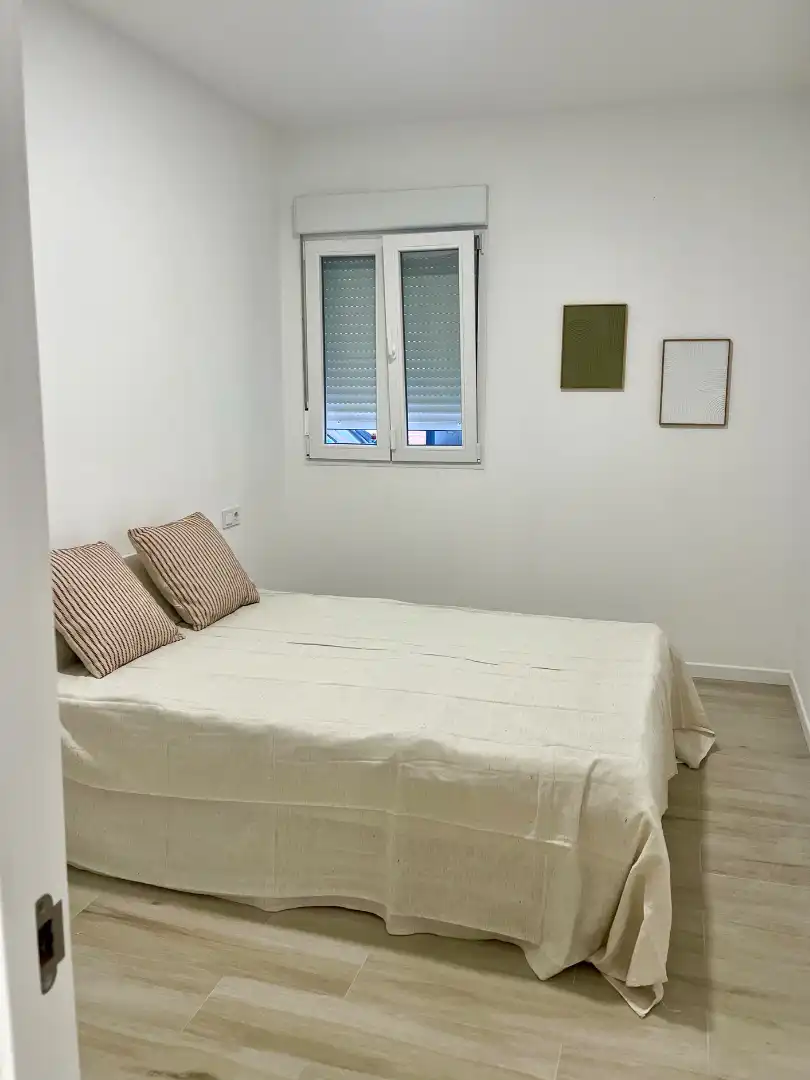 Dormitori de Apartament en venda en Coslada amb Aire condicionat, Calefacció i Moblat