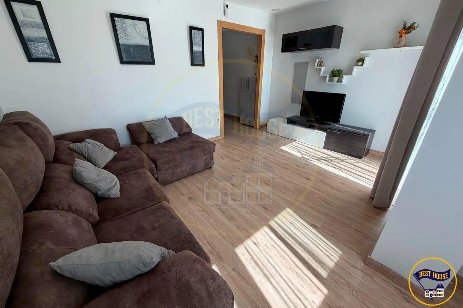 Sala de estar de Piso en venta en Cuenca con Calefacción, Amueblado y Balcón