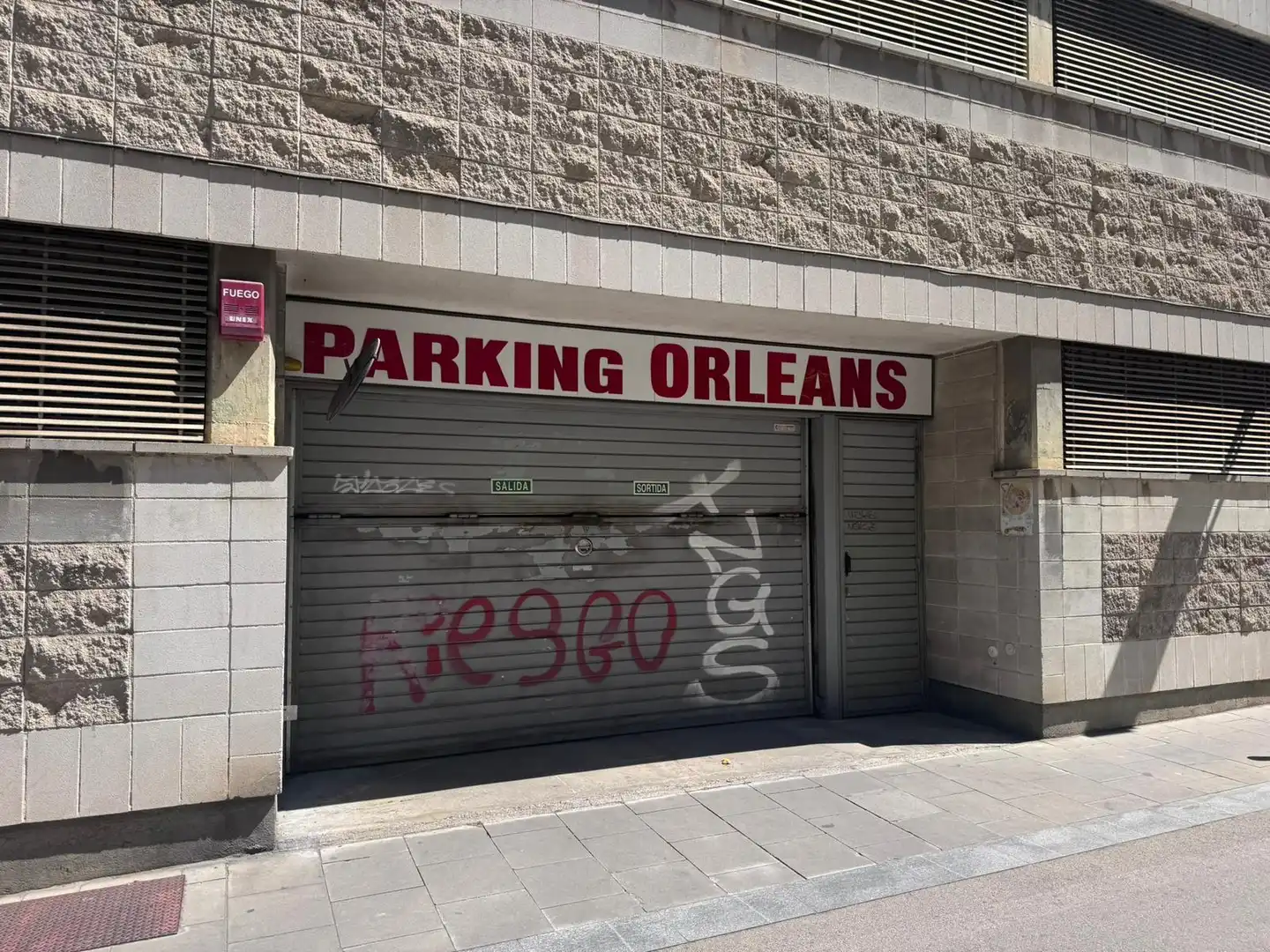 Einzelparkplatz zum Verkauf in Carrer de la Duquessa d'Orleans 28, imagen 9