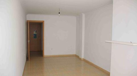 Foto 3 von Wohnung zur Miete in Rúa Rosalía de Castro, Pontecesures, Pontevedra