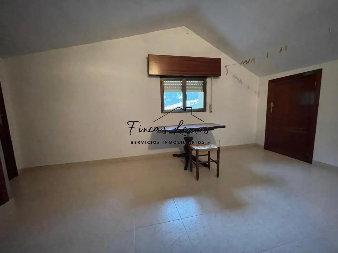 Houses for sale in Camariñas  with Heating, Private garden and Furnished