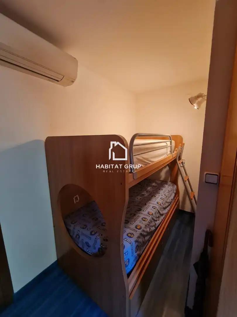 Habitación de Casa o chalet en venta en Blanes con Aire acondicionado, Calefacción y Jardín privado