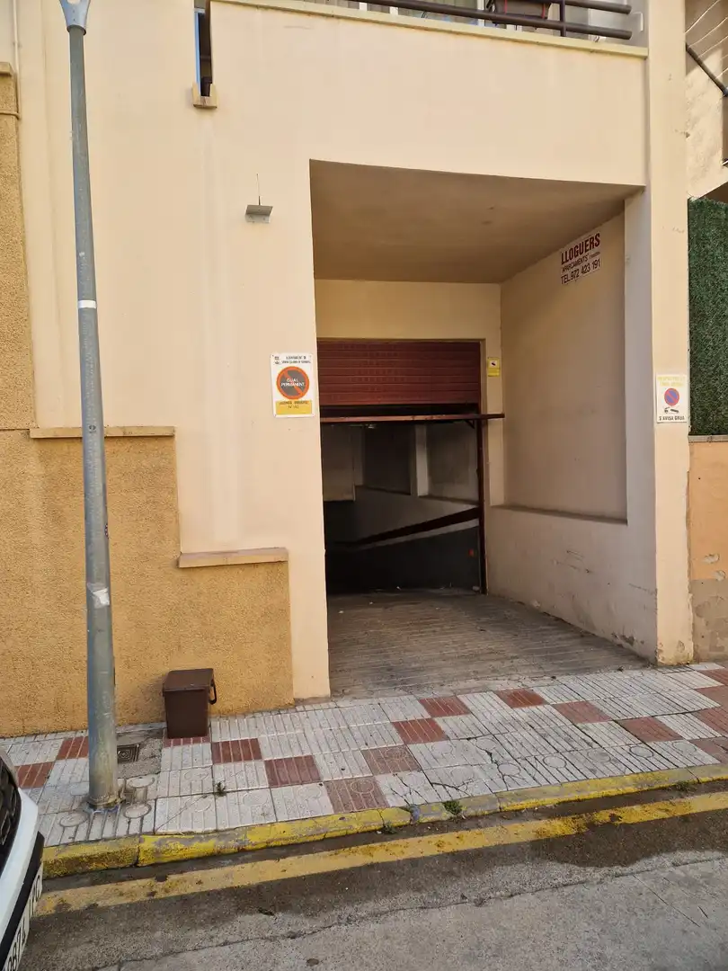 Individual for sale in Carrer Santa Bàrbara 11, imagen 6
