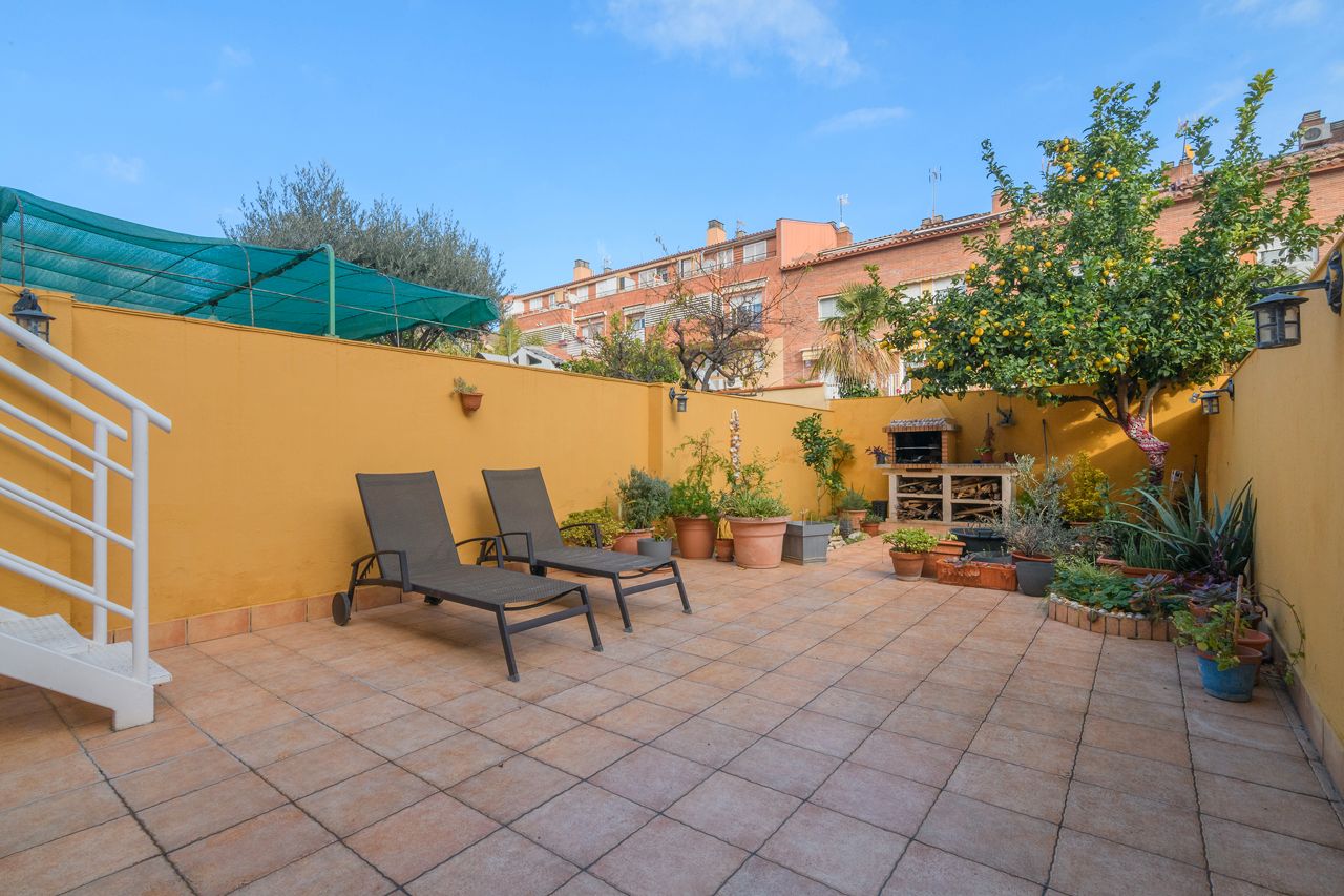 Terraza de Casa o chalet en venta en Viladecans con Aire acondicionado, Calefacción y Jardín privado