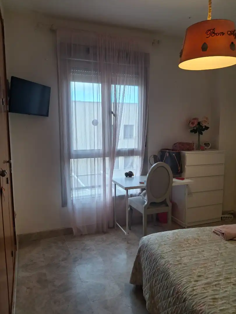 Habitación de Piso en venta en Ceuta con Amueblado, Horno y Lavadora