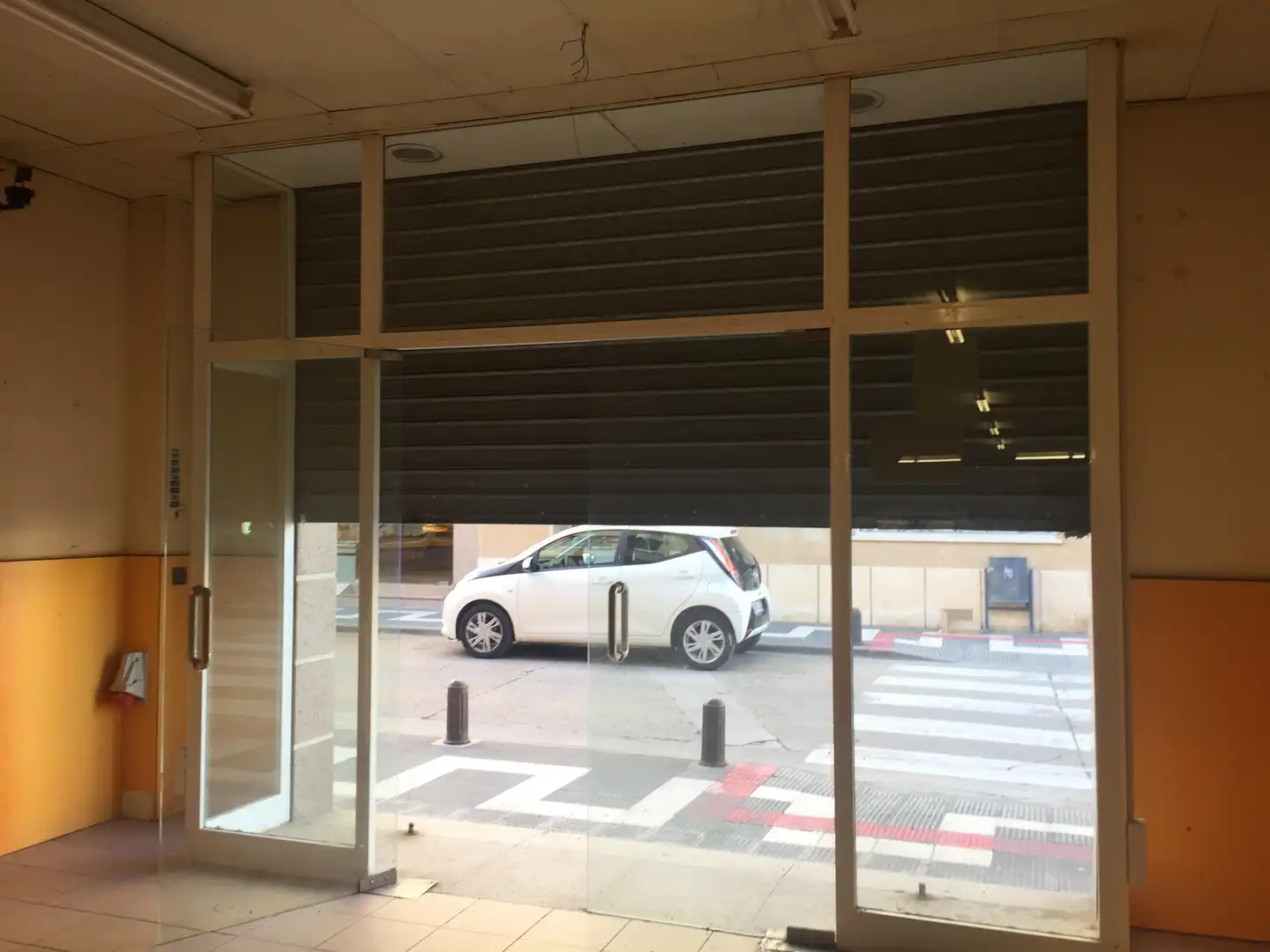 Local comercial de lloguer a Carrer Doctor Fleming, imagen 3