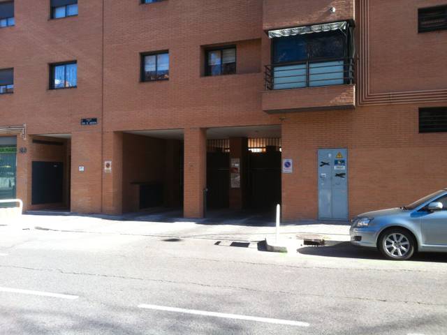 Garaje en Alquiler en Calle de Juan de Mariana, 24 en Delicias