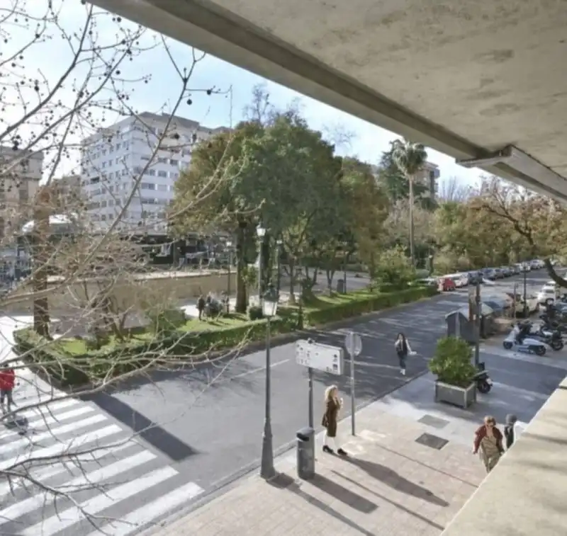 Oficina en venda a Centro
