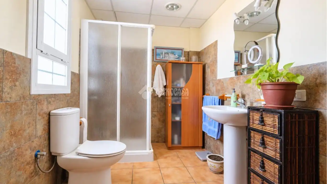 Casa aparellada en venda a Suroeste, imagen 30
