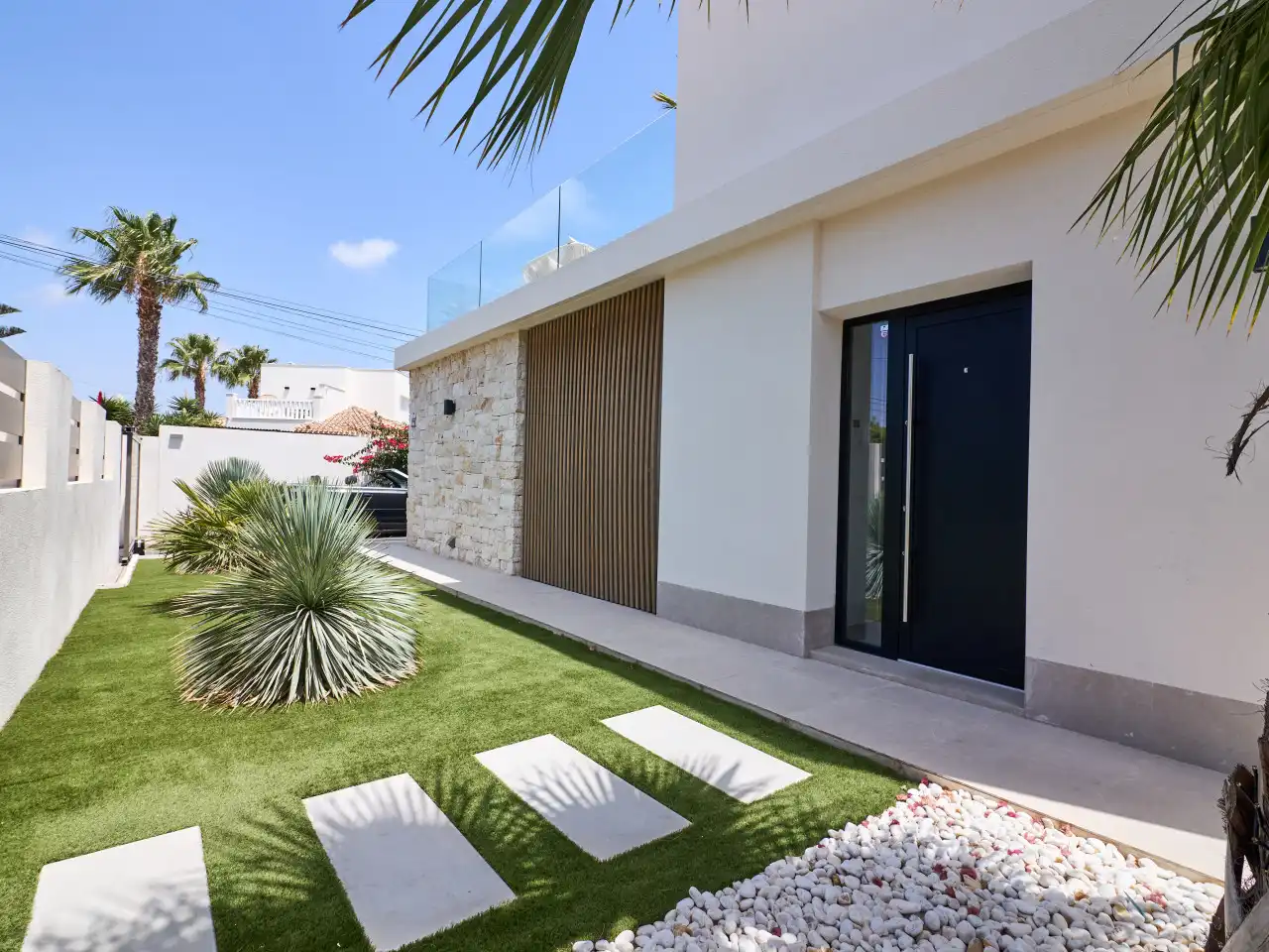 Vista exterior de Casa o chalet en venta en Orihuela con Aire acondicionado, Calefacción y Jardín privado