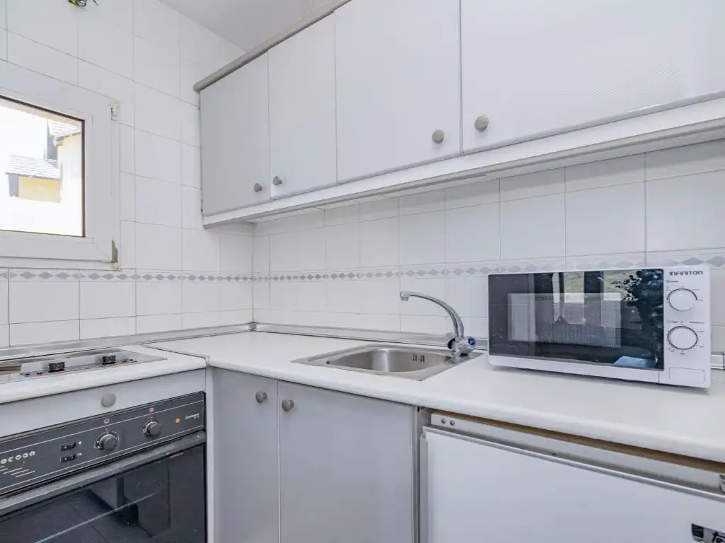 Cuina de Apartament en venda en Sierra Nevada amb Terrassa i Moblat