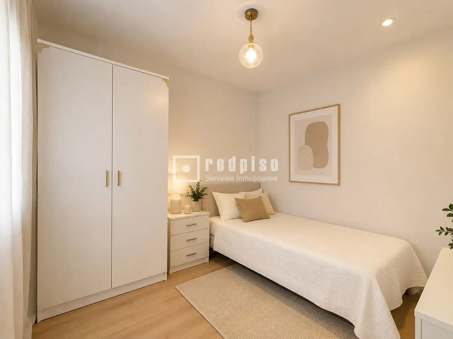 Bedroom of Flat for sale in Madrid