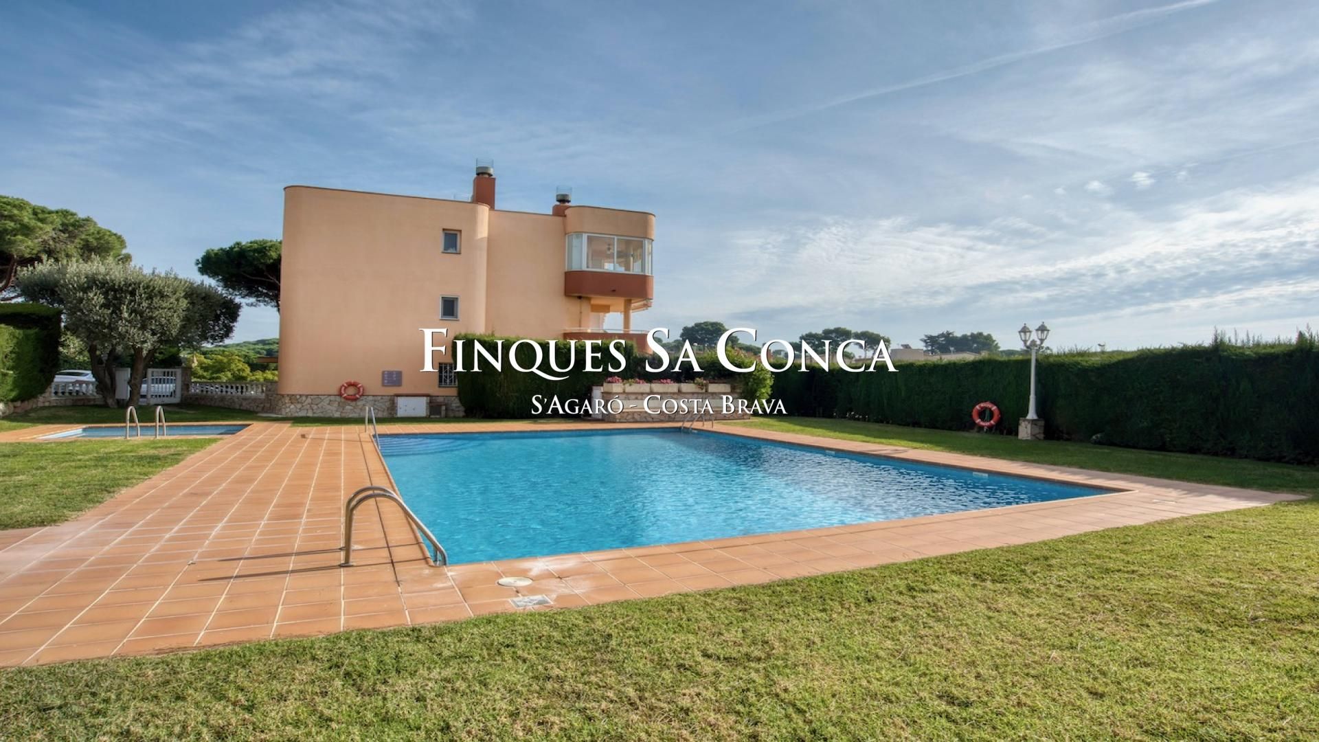 Piscina de Apartament en venda en Castell d'Aro, Platja d'Aro i s'Agaró amb Calefacció, Terrassa i Moblat