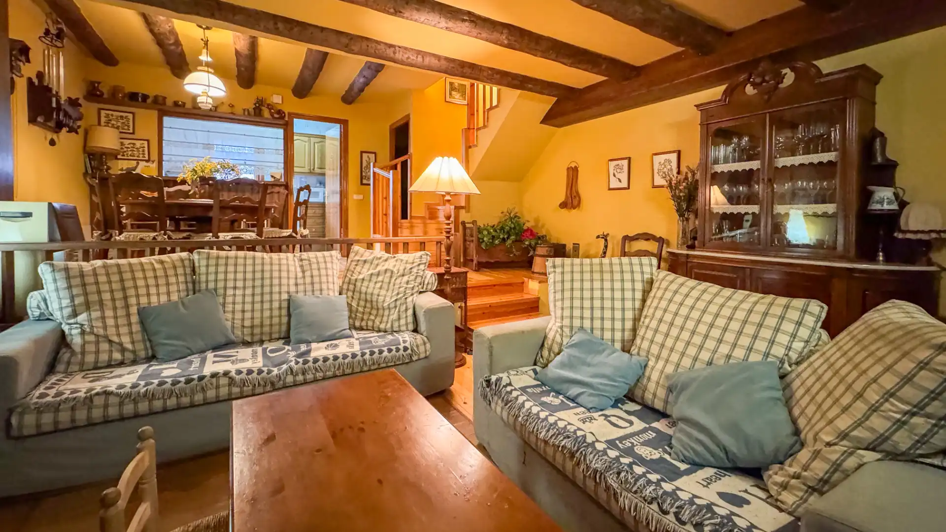 Adosado con terraza en venta en Plaça de l'Escola 22, imagen 5