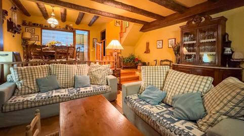 Foto 5 de Casa adosada en venda a Plaça de L'escola, 22, Fontanals de Cerdanya, Girona