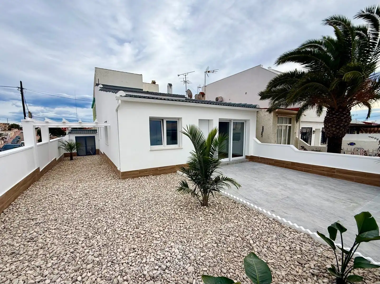 Vista exterior de Casa o xalet en venda en Rojales amb Terrassa