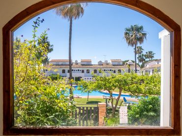 Casa a schiera con balcone in affitto a Avenida de las Golondrinas 2