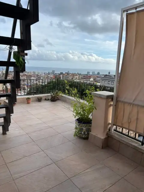 Terrasse von Dachboden zum Verkauf in Mataró mit Klimaanlage, Heizung und Terrasse
